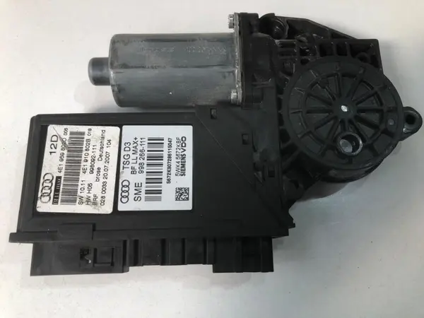 Motoras macara geam dreapta fata cu modul 4e1959802d Audi A8 (2002-2009) [4E] D3