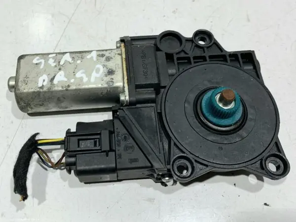 Motoras macara geam dreapta spate 9030222 BMW Seria 3 (2005-2012) [E90]