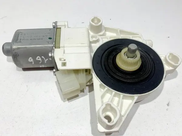 Motoras macara geam dreapta spate A1669060601 Mercedes R-Class (2006-2010) [w251 , v251]