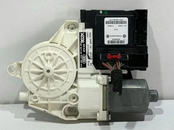 Motoras macara geam fata cu modul 8P0959802K Audi A3 (2003-2008) [8P1]
