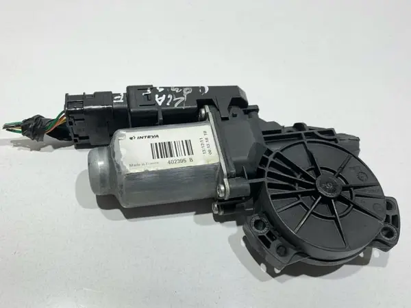 Motoras macara geam stanga fata 402395B Kia Sportage (2010-2015)
