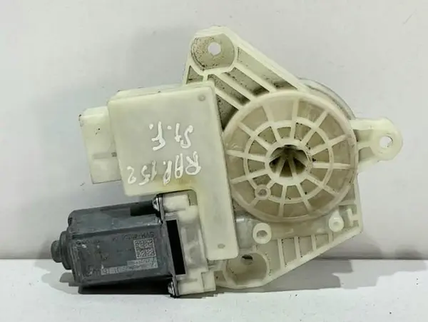 Motoras macara geam stanga fata 6V1959801B Skoda Rapid (2012-2017)