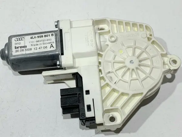 Motoras macara geam stanga fata / spate 4L0959801B Audi Q7 (2006-2010) [4L]