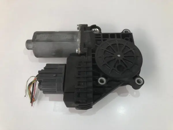 Motoras macara geam stanga spate 0130821487 Jaguar X-Type (2001-2009)