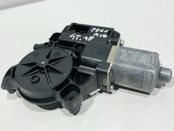 Motoras macara geam stanga spate 6R0959811AA Volkswagen Polo 5 facelift (2014-2017)