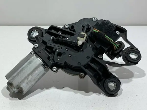 Motoras stergator luneta 1K9955711A Volkswagen Golf 5 (2004-2009)