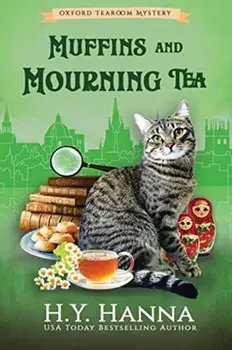 Muffins and Mourning Tea (LARGE PRINT): The Oxford Tearoom Mysteries - Book 5, Paperback/H. y. Hanna