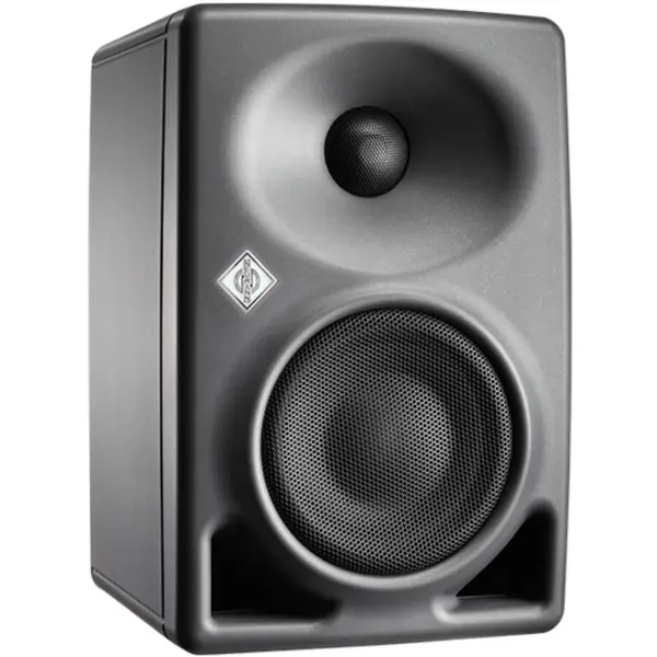NEUMANN Monitor activ de camp apropiat Neumann DSP Neumann KH 80 DSP AG, pe 2 cai, drivere de 4 + 1, intrare analogica -XLR / Jack, 6,7 litri, 120 + 70 W, 108,8 dB SPL, 57 - 21kHz, 100-240 VAC, Antracit metalic