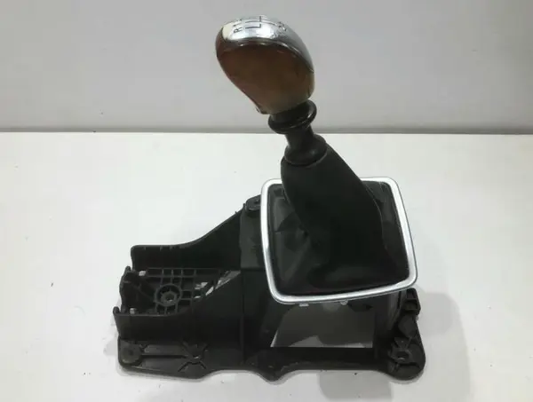 Nuca schimbator 8200694900h Renault Laguna 3 (2007-2010)