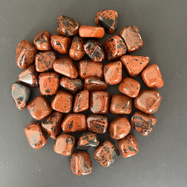 Obsidian Mahogany piatra rulata mini
