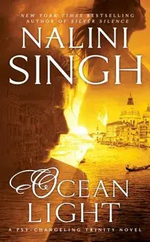 Ocean Light/Nalini Singh