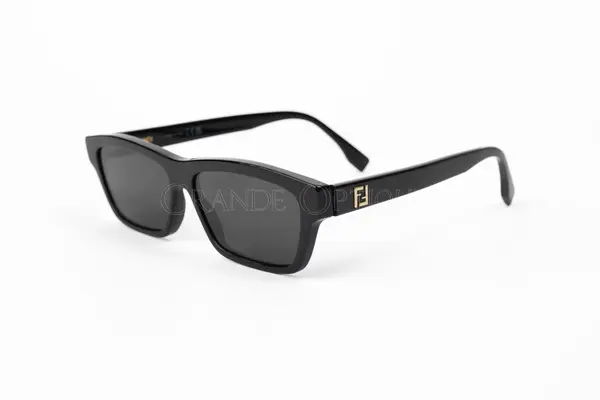 Ochelari de soare FENDI FE40199I 01A - Default Title