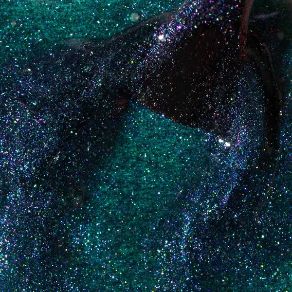Ojă Semipermanentă Kievskaya Glitz Cat Eye 07 – Smarald Închis cu Reflexii Albastre și Mov, 15ml