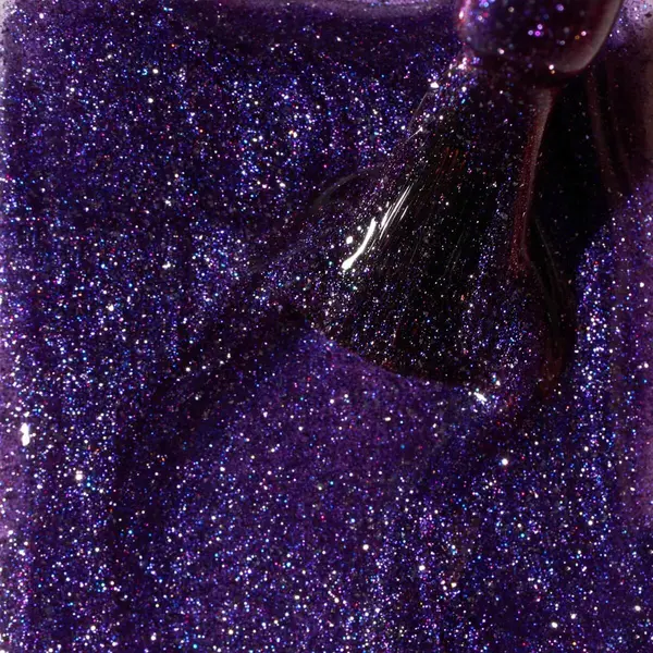 Ojă Semipermanentă Kievskaya Glitz Cat Eye 17 – Mov Intens cu Reflexii Albastre-Violet, Efect Magnetic 3D, 15ml