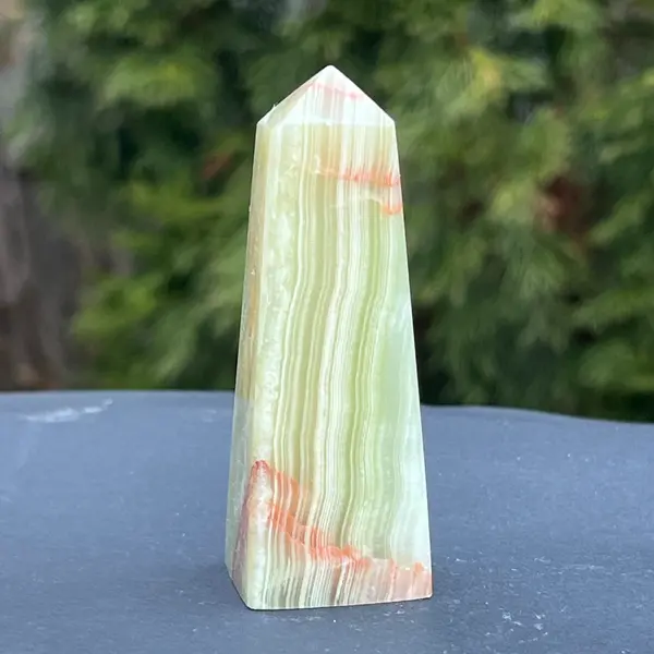 Onix verde obelisc/turn model 3