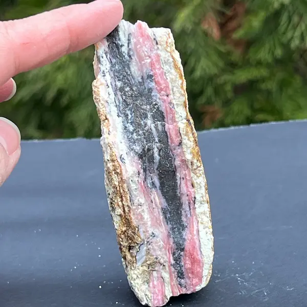 Opal roz piatra bruta (din Peru) model 13