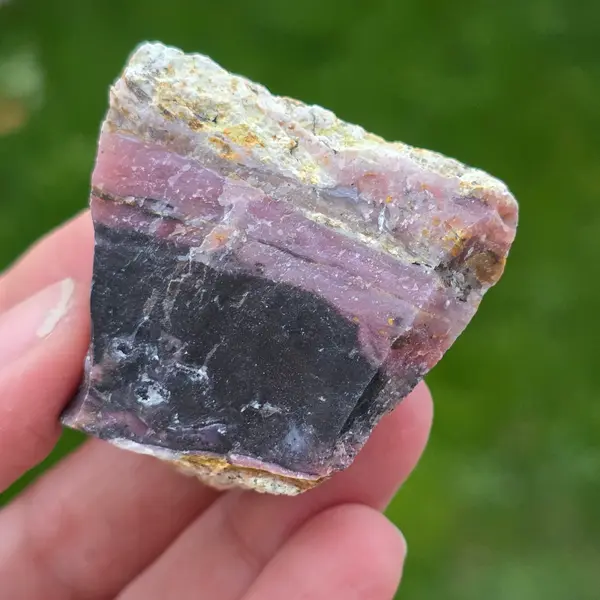 Opal roz piatra bruta (din Peru) model 14