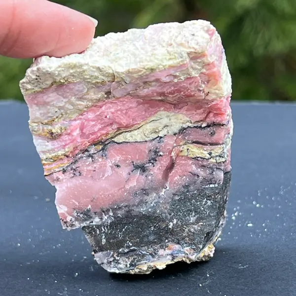Opal roz piatra bruta (din Peru) model 9