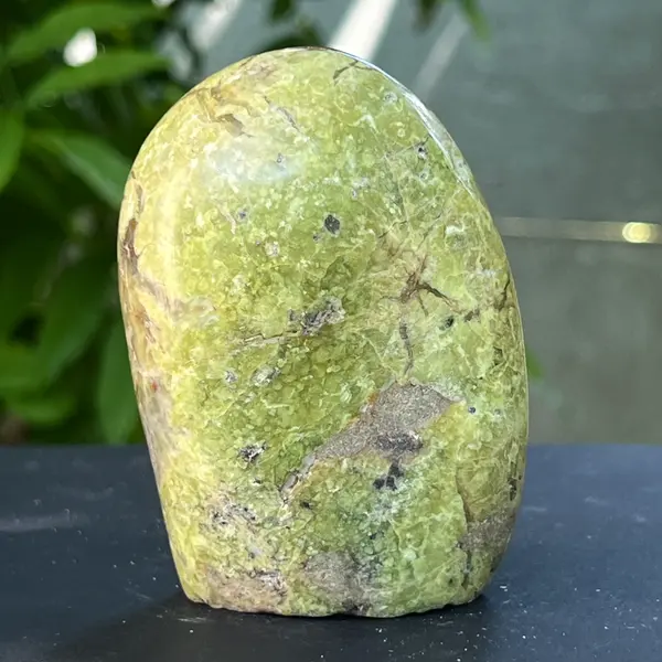 Opal verde structura forma libera m2