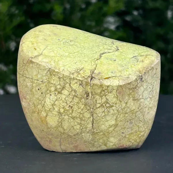 Opal verde structura forma libera m5