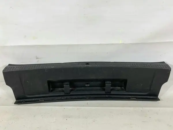 Ornament / capac portbagaj / haion 3V5863485 Skoda Superb 3 (2015-2019)