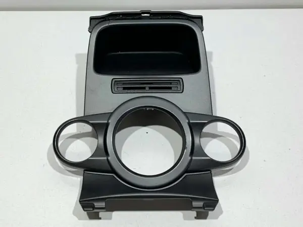 Ornament / consola centrala bord C1BB-18D422-CBW Ford Fiesta 7 facelift (2013-2017) [MK7]