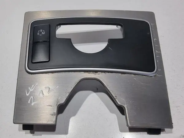 Ornament cu buton A2129054800 Mercedes CLS (2011->) [C218] w218