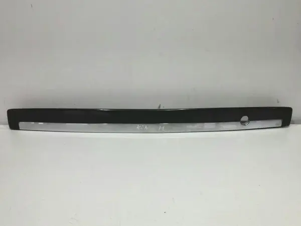 Ornament portbagaj Kia Sorento (2002-2009)