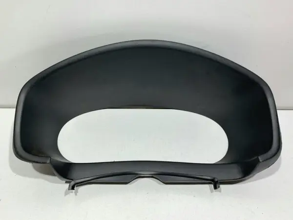 Ornament / rama ceas bord 682408103R Dacia Sandero 2 (2012-2017)