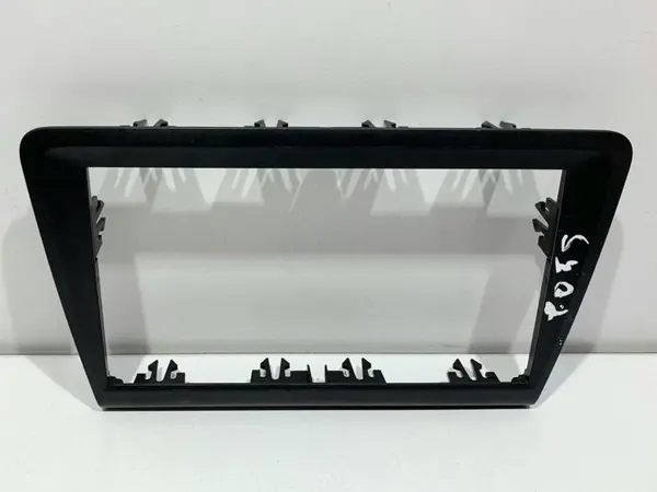 Ornament / rama radio cd 6JA858415 Seat Toledo 4 (2012-2018)