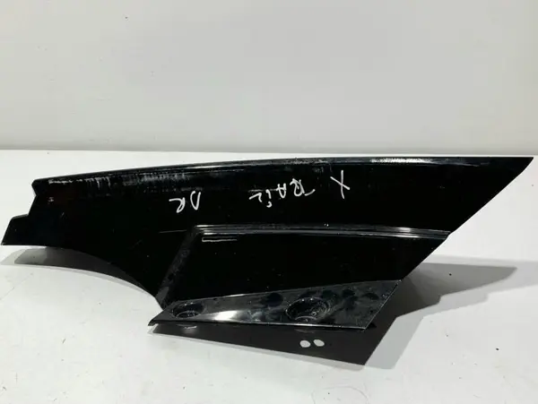 Ornament / spoiler bara dreapta spate 960324CE0A Nissan X-Trail 3 (2014-2017) [T32]