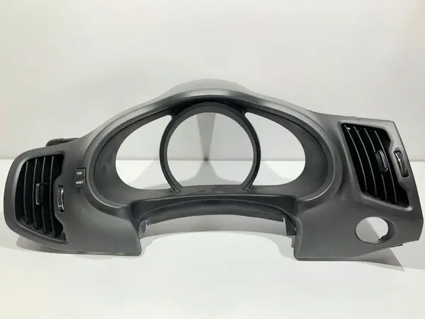 Ornament / trim ceasuri bord cu grile ventilatie 84830-3U020 Kia Sportage (2010-2015)