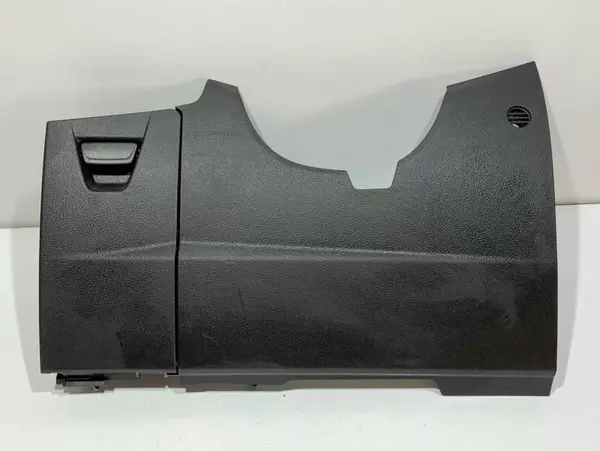 Ornament / trim plansa bord cu spatiu depozitare (torpedou mic) BM51-A043A88-AJW Ford Focus 3 facelift (2013-2018)