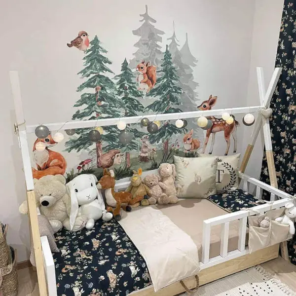 Padure Plina de Animale - Stickere pentru Pereti pentru Copii 2, H 162 x l 213 cm