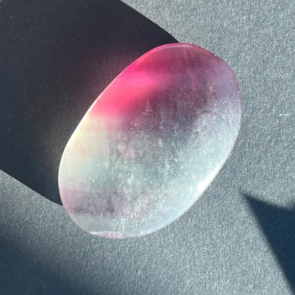 Palmstone fluorit din Provincia Zhejiang, China model 10
