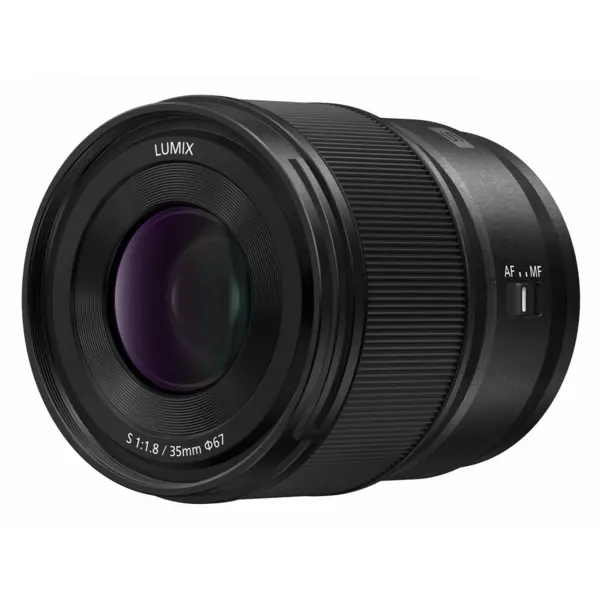 Panasonic Obiectiv LUMIX S 35mm F/1,8 Full Frame, L-mount