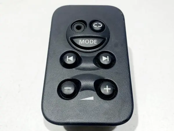 Panou butoane radio 5H22-18K909-BA Land Rover Discovery 3 (2004-2009)