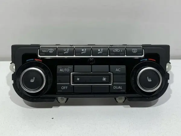 Panou comanda ac 5K0907044EA Volkswagen Golf 6 plus (2009-2014)