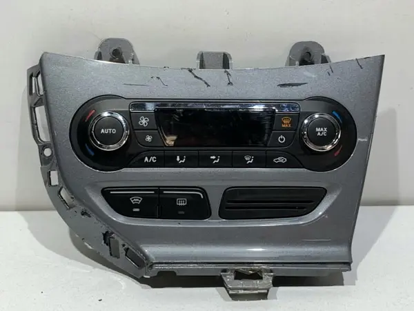 Panou comanda ac BM5T-18C612-CJ Ford Focus 3 (2011-2015)