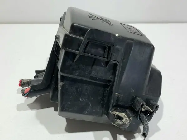 Panou / tablou sigurante 243804185R Renault Clio 4 (2012-2016) 0.9 TCE H4B 412