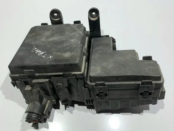 Panou / tablou sigurante 24382-4BE1A Nissan X-Trail 3 (2014-2017) [T32] 1.6 dci R9M