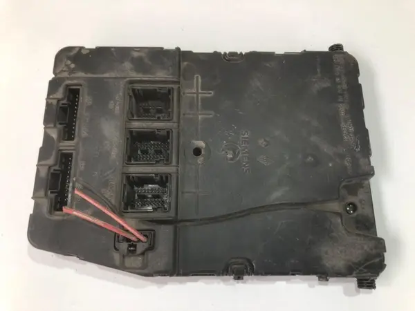 Panou / tablou sigurante 8200306434 Renault Megane 2 (2003-2008)