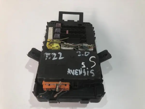 Panou / tablou sigurante 82641-05011 Toyota Avensis T22 (1997-2003)