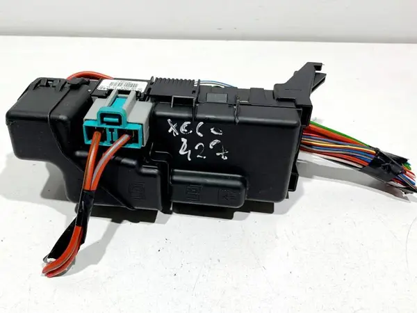 Panou / tablou sigurante DPN1-3800159-HWB Volvo XC60 (2008-2013) 2.4 d5 D5244T15 215 cp