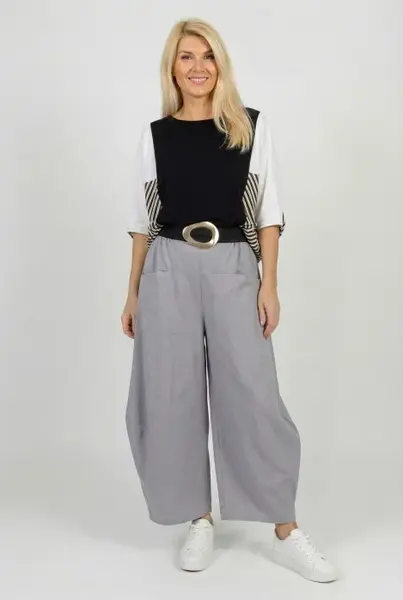 Pantaloni dama largi cu fronseu lateral si buzunare, gri