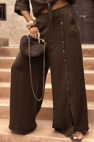 Pantaloni largi de vara, din in, cu nasturi decorativi din lemn pe picior, maro