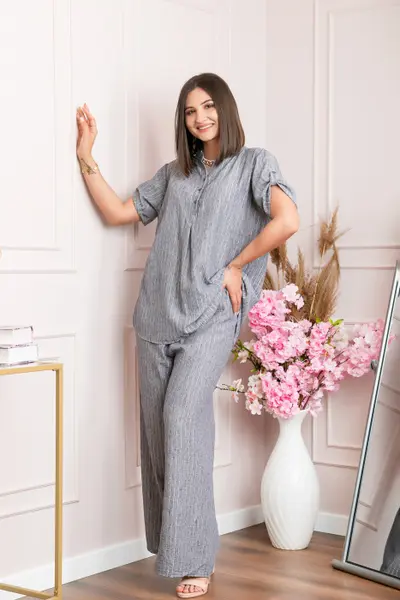Pantaloni palazzo Athena cu talie elastica si insertii argintii - Gri