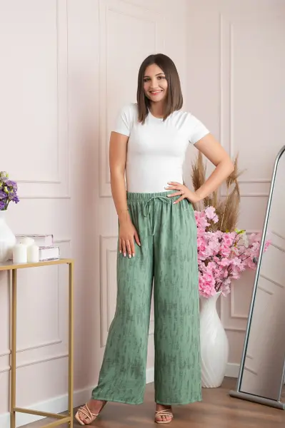 Pantaloni palazzo Vanessa cu imprimeu abstract - Verde
