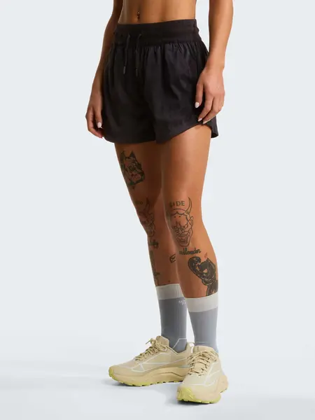 Pantaloni scurti W Aphrodite Arise 3
