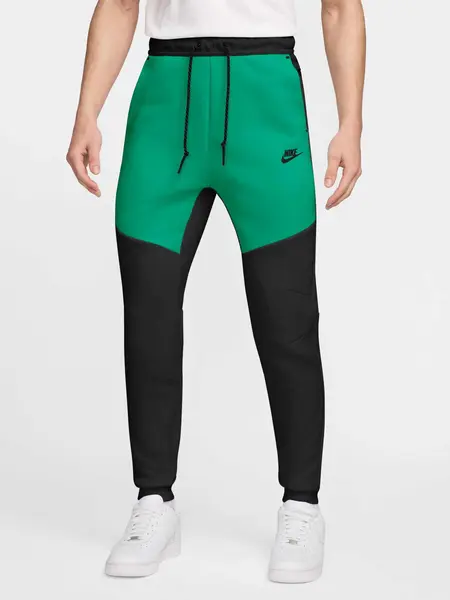 Pantaloni sport M Nk Tch Flc Jggr